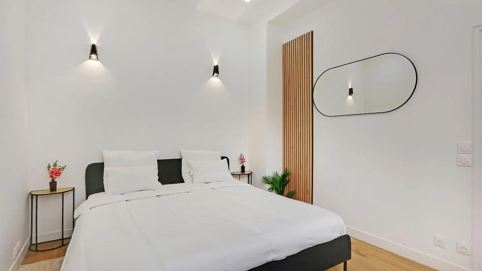 Sublime 2 Bedroom Flat In *